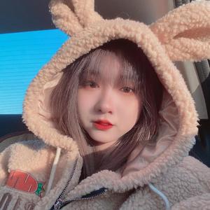 打扑克爽❌又黄❌视频动漫
